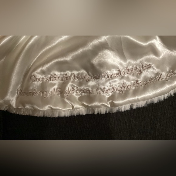 NEW - Bunnies By The Bay Glad Dreams Coat, Hat and Muff in Keepsake box - Picture 5 of 16